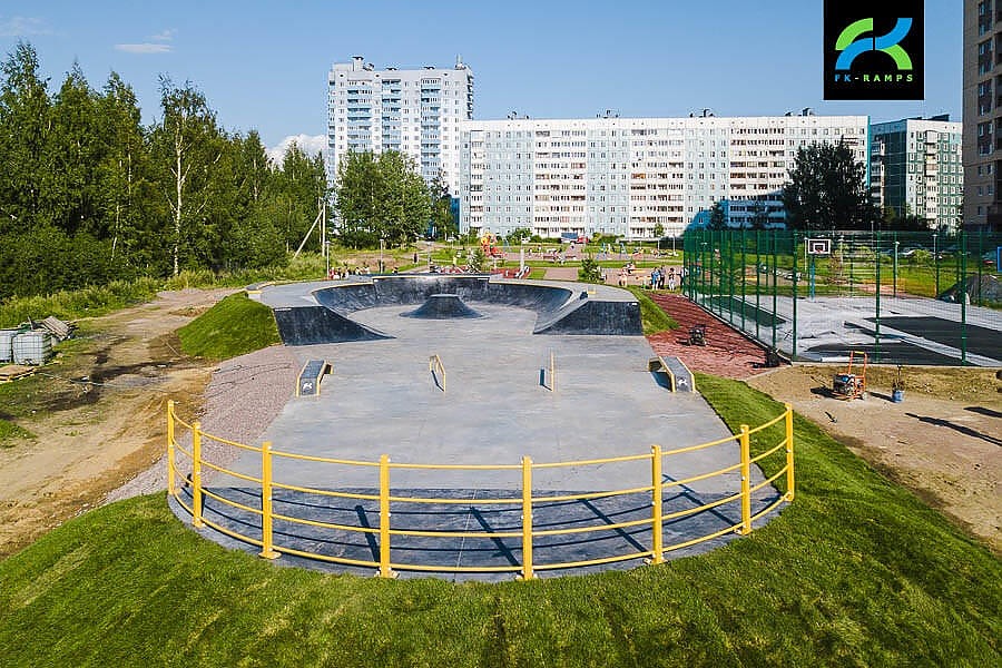Novoe Devyatkino skatepark